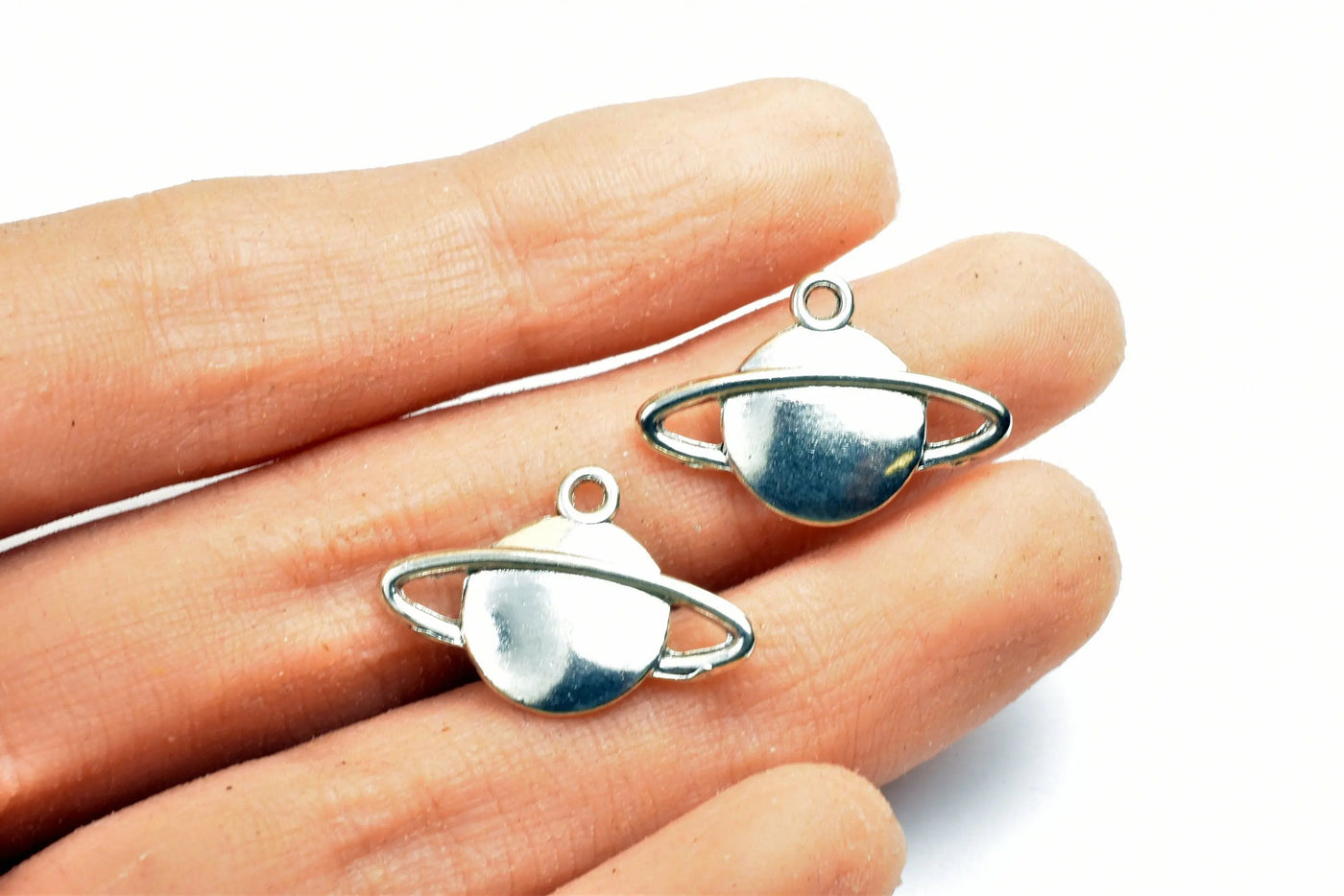 10PCs Saturn Planet Charm Size 15x22mm Silver Tone Double Face Charm Solar Space Pendant Finding For Jewelry Making - BeadsFindingDepot