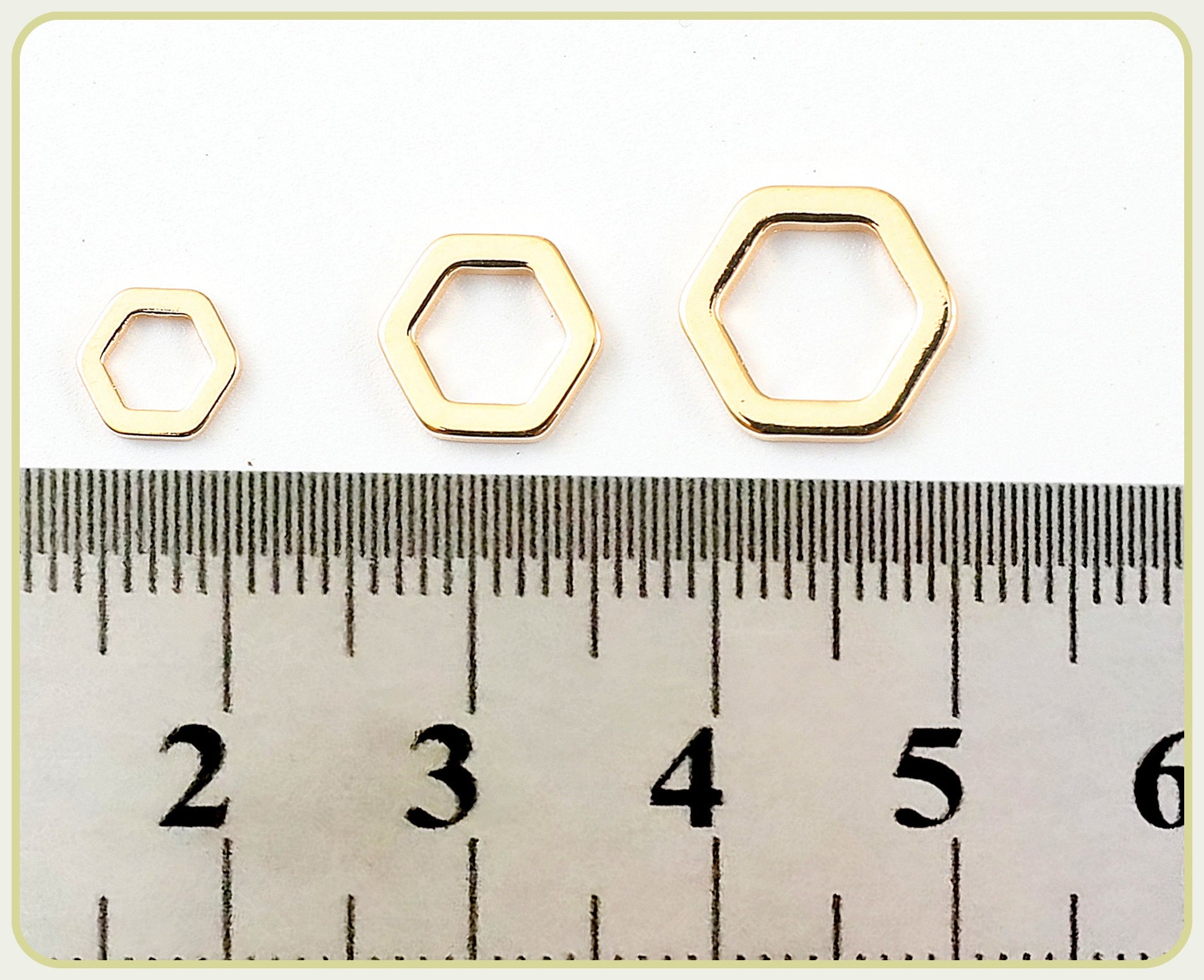 18K Gold Filled Hexagonal Jump Rings Assorted Sizes - Precision Crafted for Jewelry Making - Durable & Elegant Findings - BeadsFindingDepot