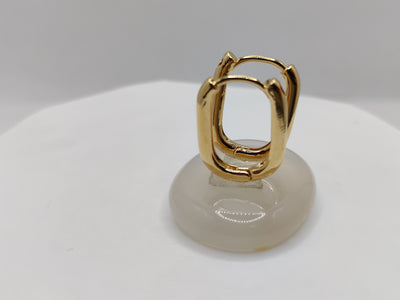 Gold-Filled Sleek Oval Hoop Earrings – Modern and Minimalist Design