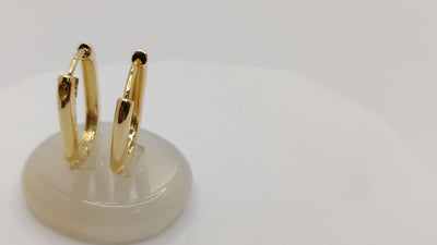 Gold-Filled Sleek Oval Hoop Earrings – Modern and Minimalist Design