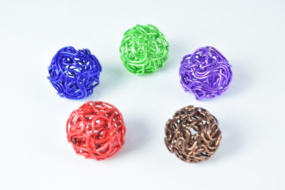 6 PCs Openwork Wire Metal Round Beads Ball Hollow Twist Ball Basketball wives Beads jewelry big hoop earring chunky bead jewelry making