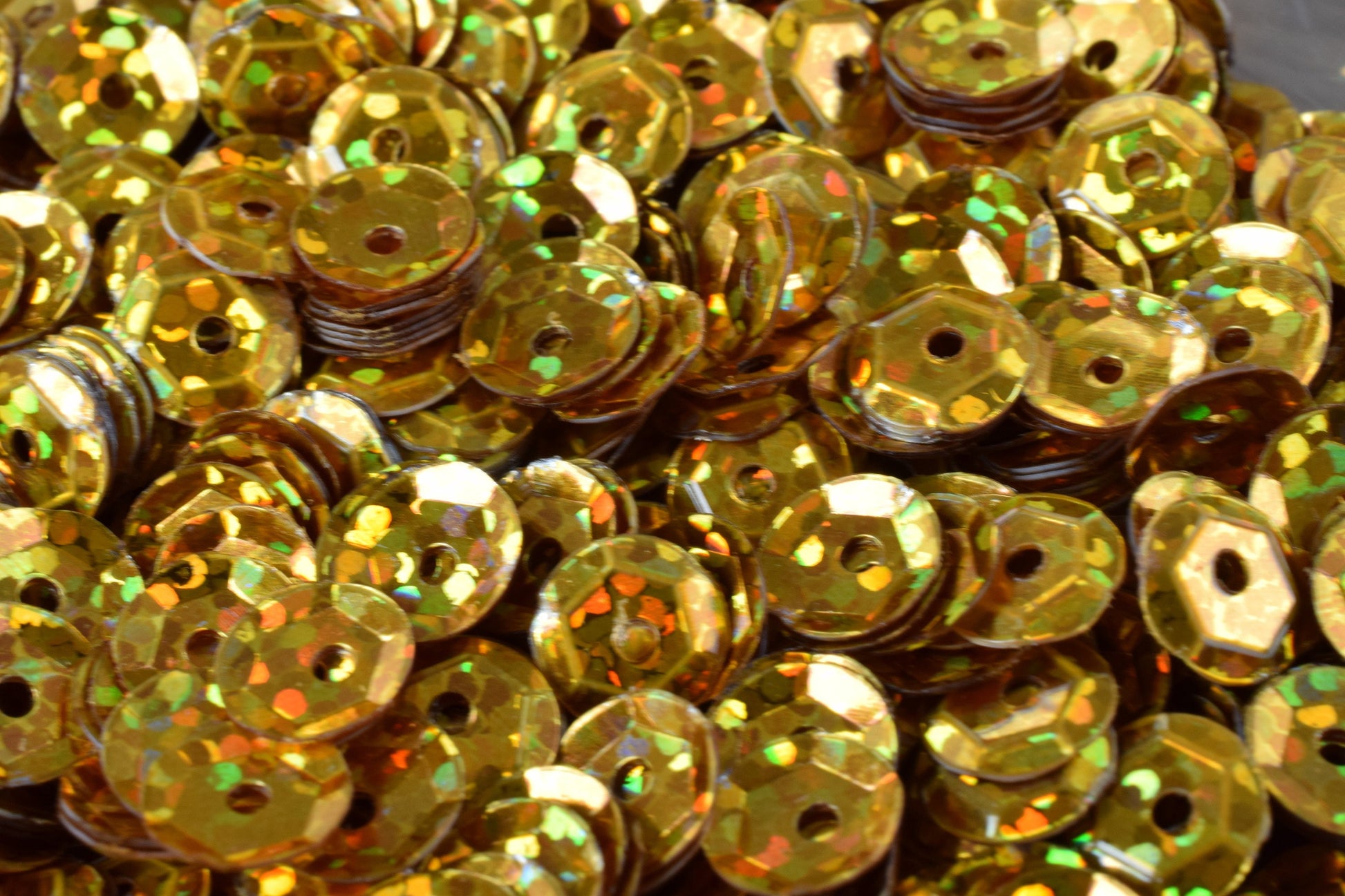 6mm Flat Sequins Gold Loose Paillettes. Made in USA