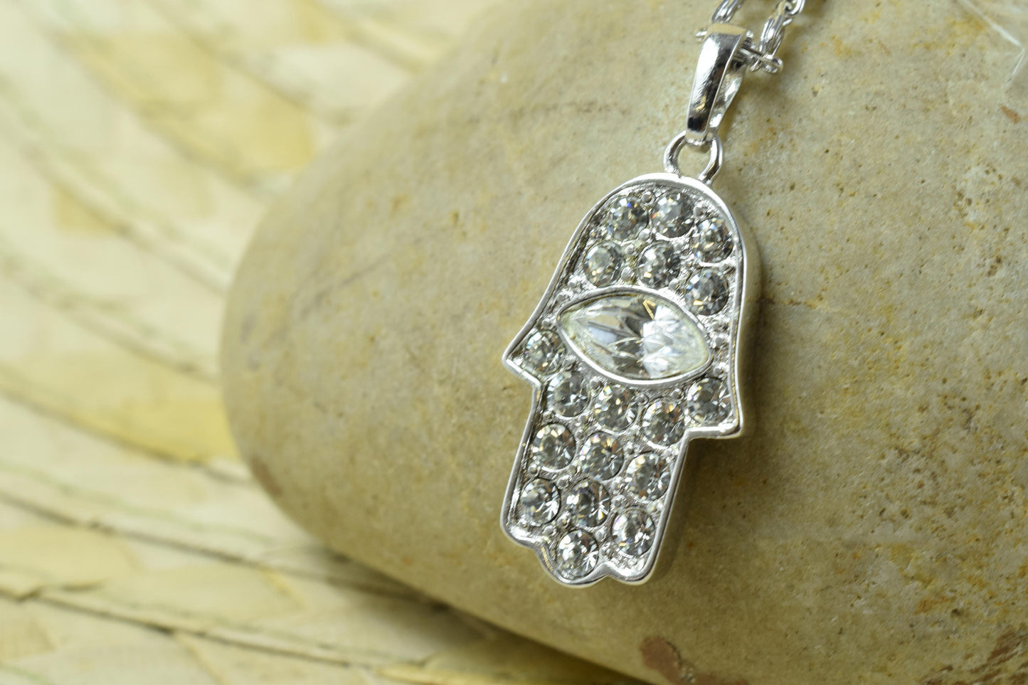 White Gold Filled Rhodium Hamsa Hand Pendant(خمسة وخميسة)Size 29x14mm With Clear CZ Cubic Zirconia Bling Bling Rhinestone For Jewelry Making