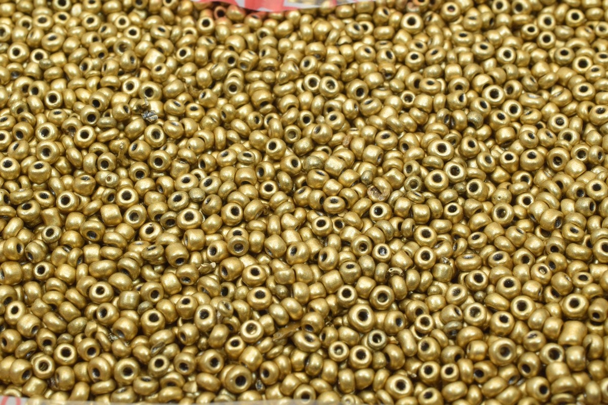 Gold Glass Seed Beads Sizes 8.0/6.0 Sold by 1 LB/ Pound Size 8/0, 6/0