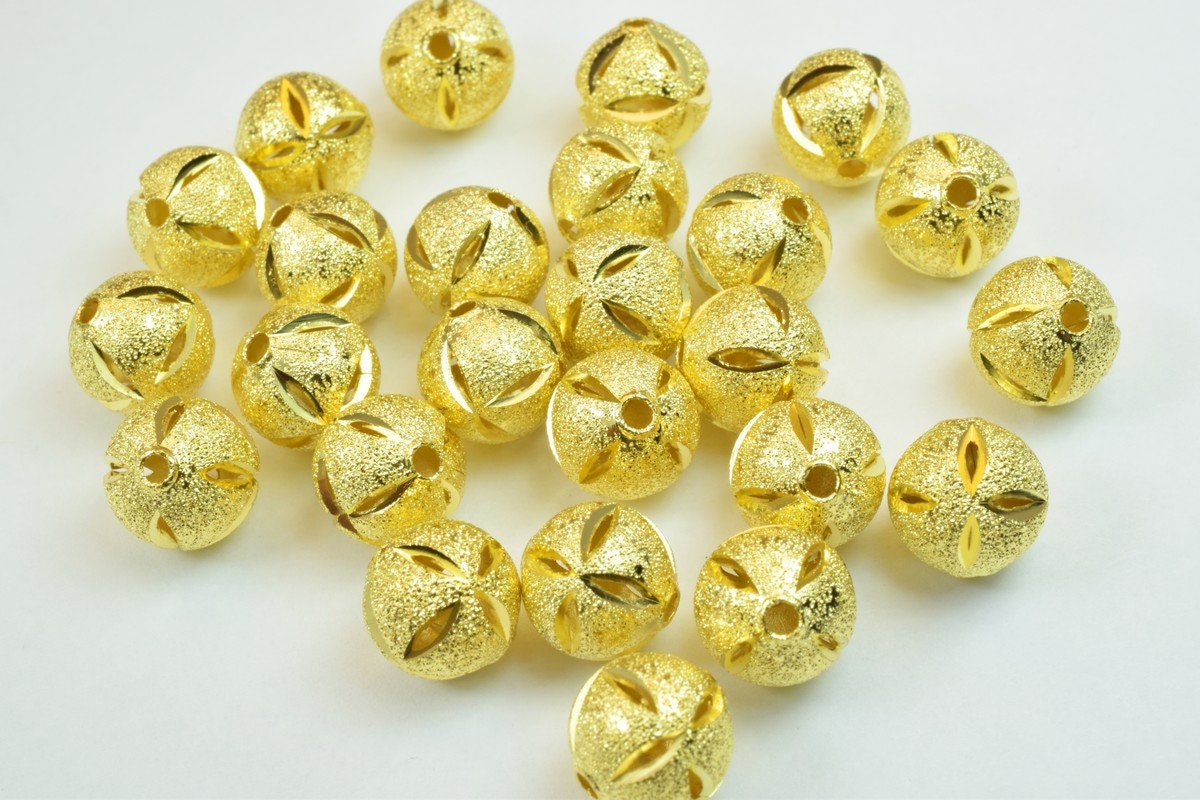 100 PCs Gold Plated Carved Round Beads 8mm/10mm Diamond Cut