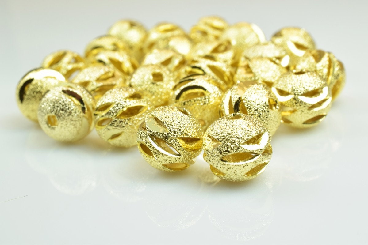 100 PCs Gold Plated Carved Round Beads 6mm/8mm/10mm Diamond Cut For Jewelry Making