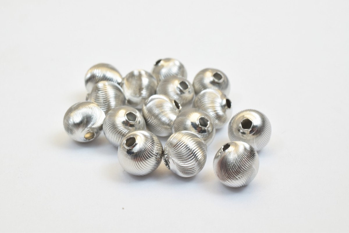 100 PCs Steel Plated Carved Round Beads 8mm/10mm Diamond Cut