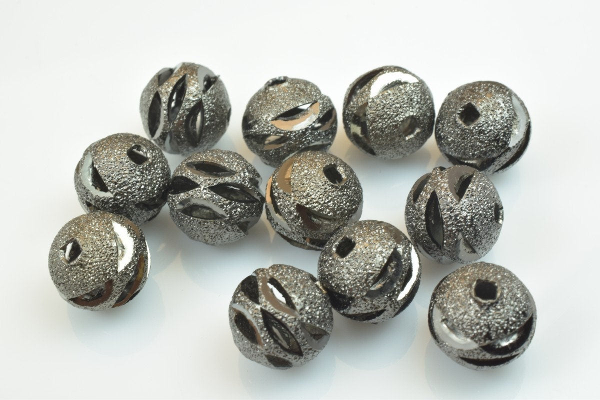 100 PCs Gun Metal Plated Black Carved Round Beads 6mm/8mm/10mm Diamond Cut For Jewelry Making