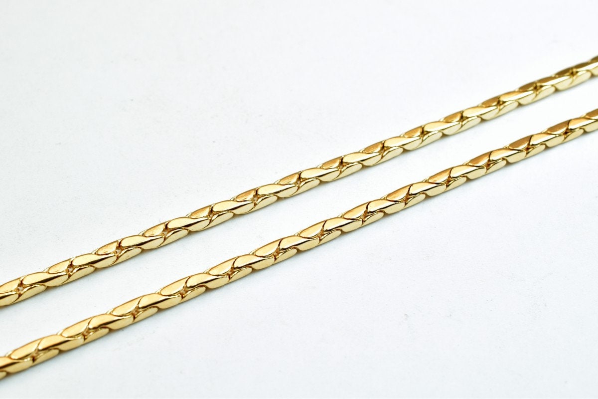 Pinky Gold Filled EP tarnish resistant Chain 18KT Gold Filled tarnish resistant Size 17.25" Long 1.5mm Width 1.5mm Thickness Item #CG297