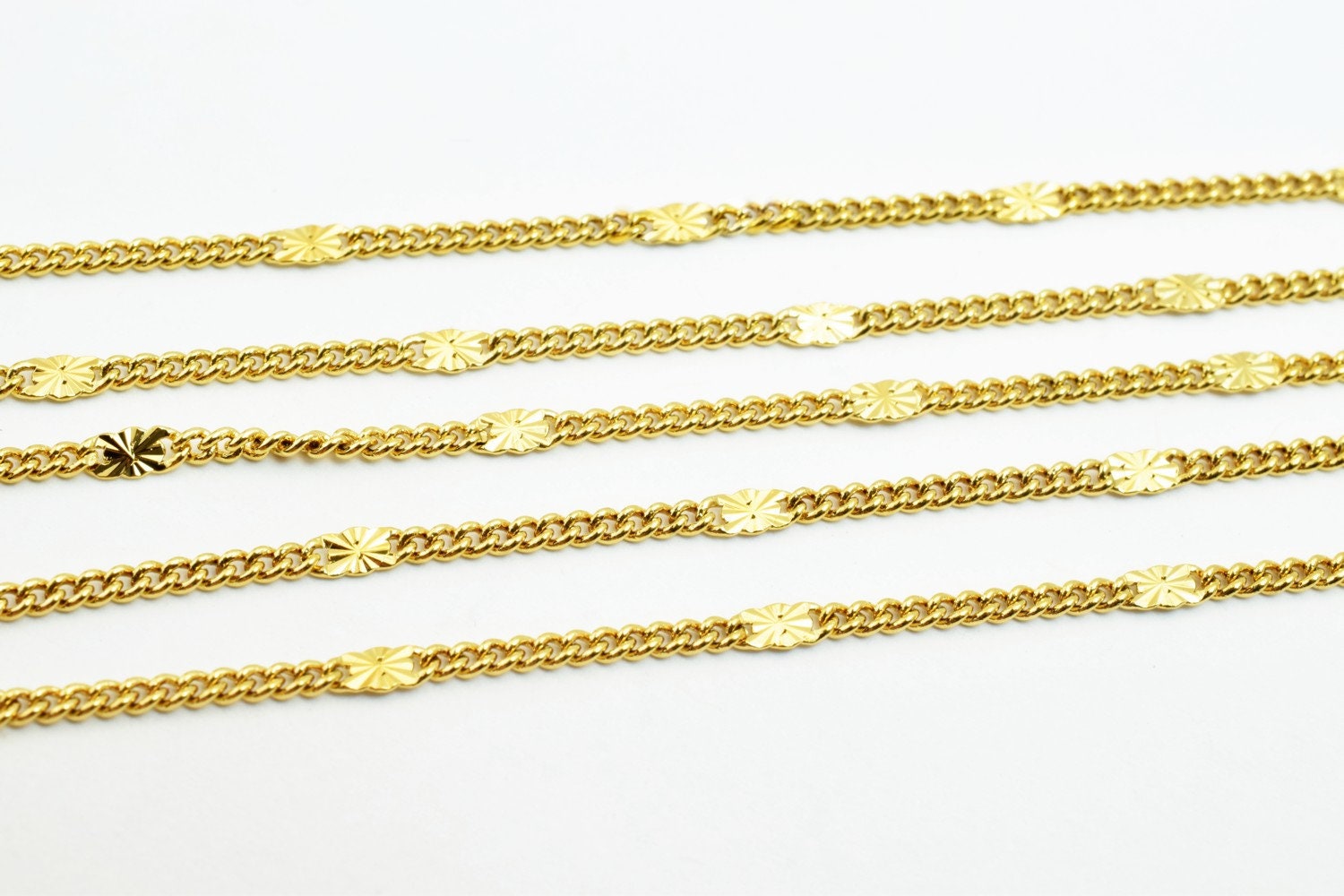 2.5mm 18K Gold Plated* tarnish resistant Chain Sold by Foot For Jewelry Making GFC074