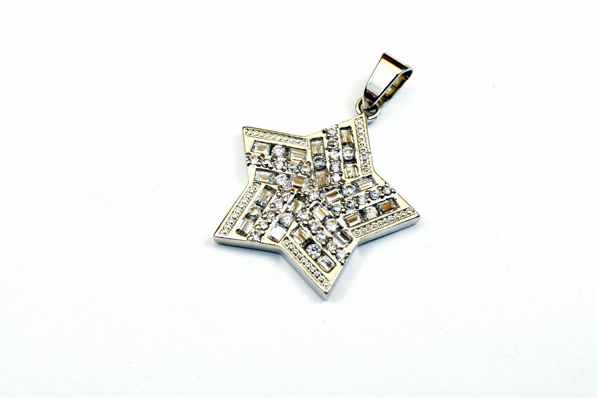 White Gold Filled Star Charm Rhodium Pendant Size 29x27mm With CZ Cubic Zirconia Rhinestone Crystal Bling Bling Findings For Jewelry Making