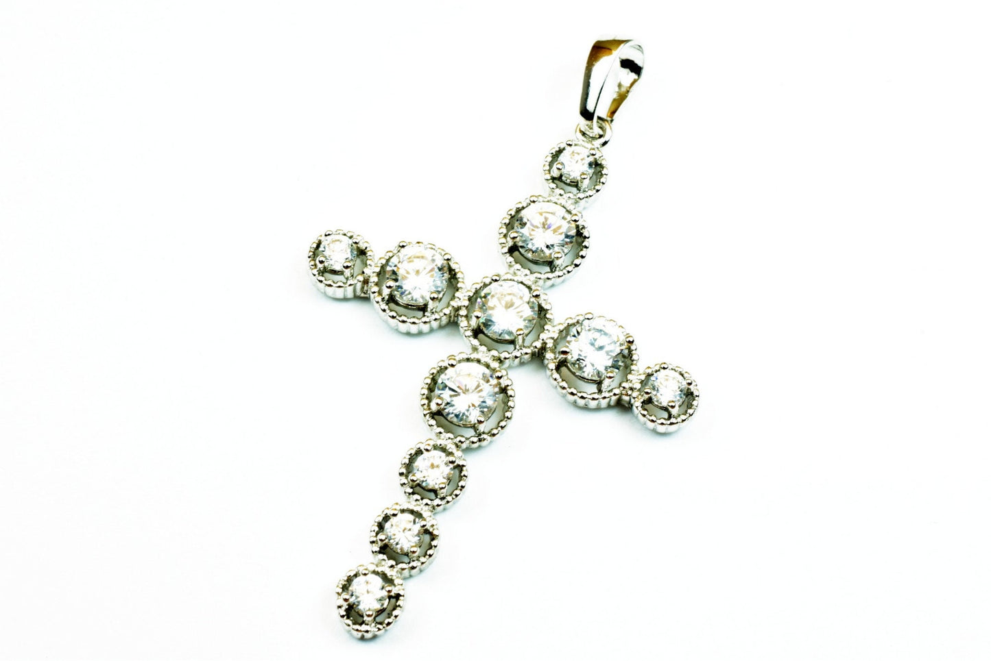 White Gold Filled Cross Pendant Clear CZ Cubic Zircon Rhinestone Rhodium Plated Charm Size 48x34mm Thickness 5mm Findings For Jewelry Making