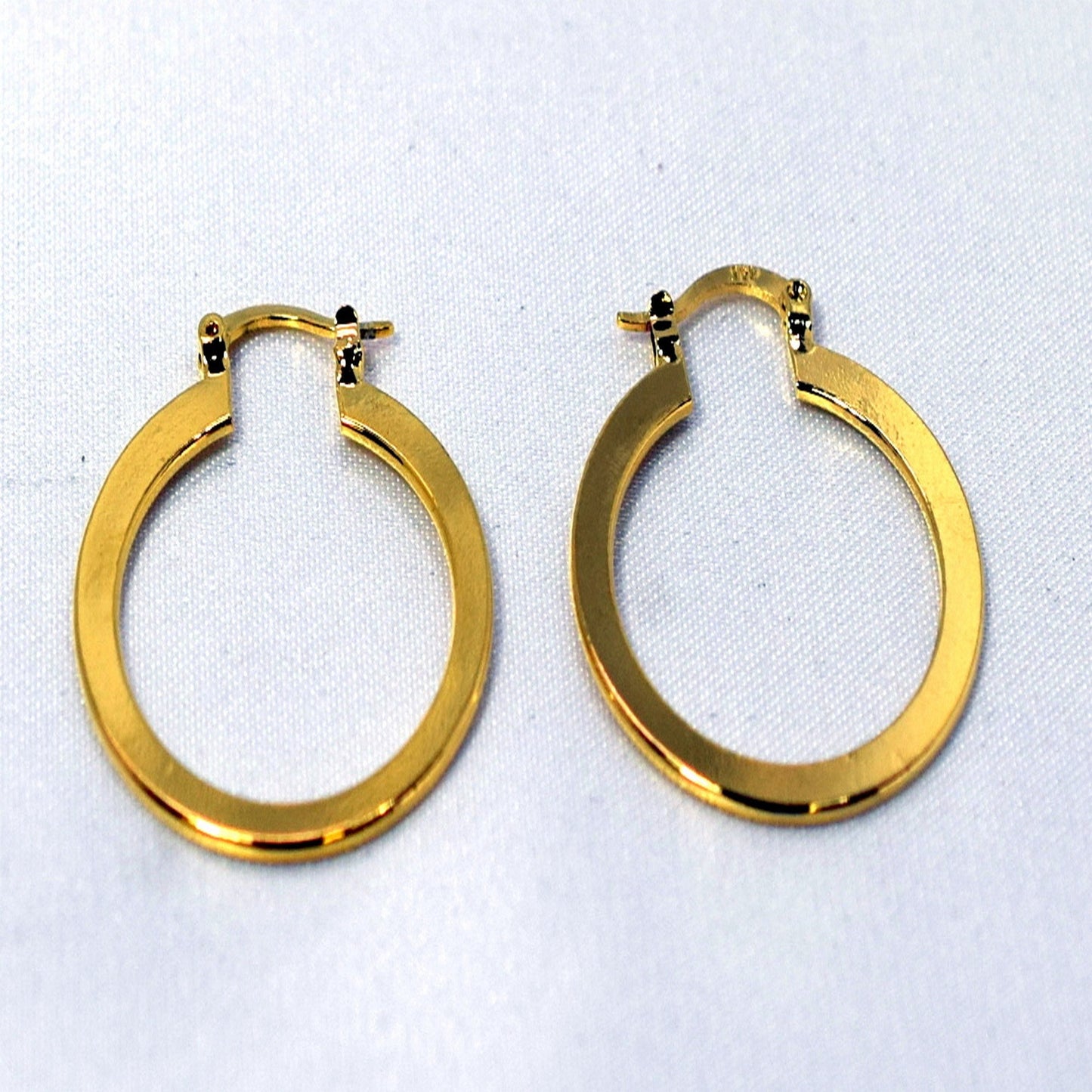 Flat Plain Hoop Earring Gold Filled EP 18Kt , Jewelry Making 30mm Round , 1mm thickness Hugging Earring , 3mm width Good for eveyone