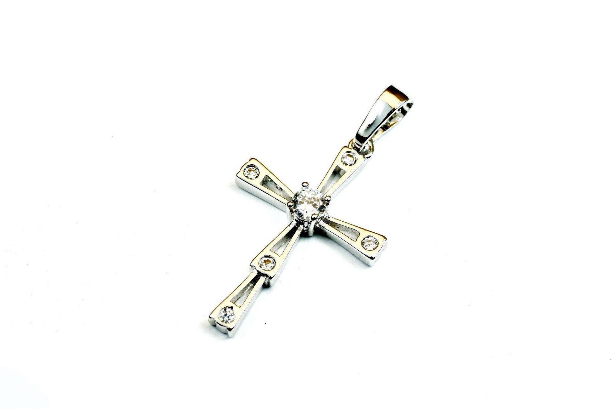 White gold filled cross pendant clear cz cubic zircon rhinestone rhodium plated charm size 30x19mm thickness 4mm findings for jewelry making